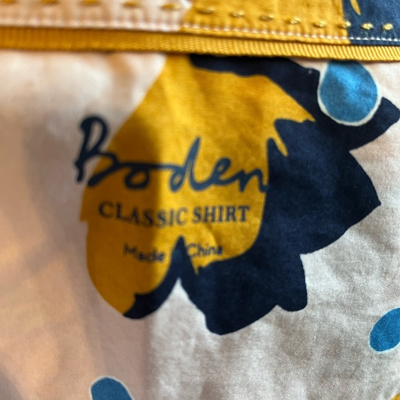 BODEN CLASSIC SHIRT - Picture 6 of 8